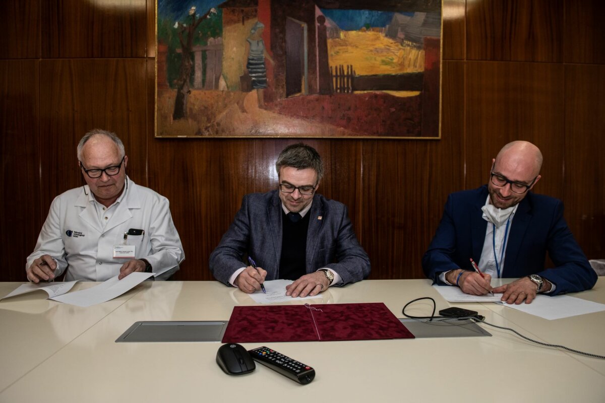 MOÚ podepsal memorandum o spolupráci s Národným onkologickým ústavem v Bratislavě